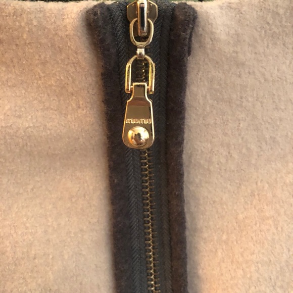 Adorable Miu Miu wool mini dress. - Picture 2 of 8